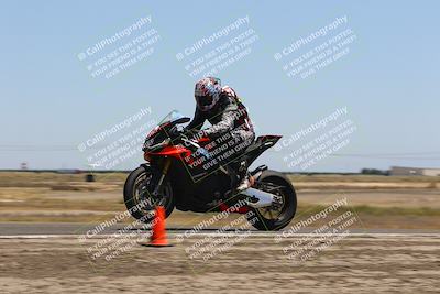 media/Jun-15-2025-Lets Ride (Sun) [[cf46f230ea]]/A Group/12pm (Wheelie Bump)/